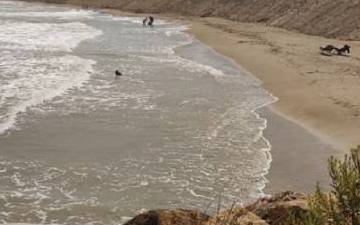 La acción del hombre ha tenido un papel clave en la erosión de la costa de Guardamar del Segura